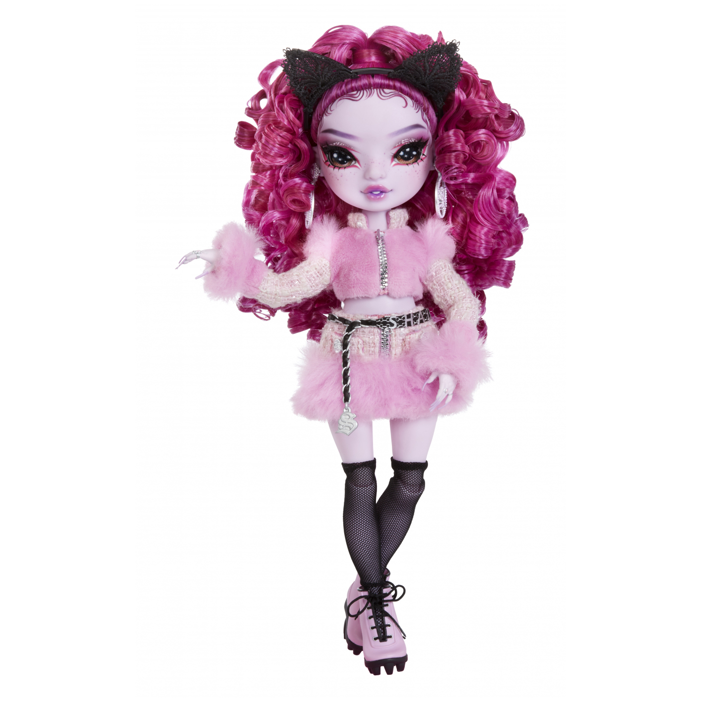 Lola Wilde, Costume Ball
